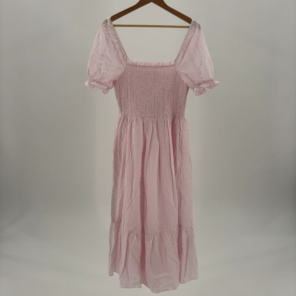unknown brand Eyelet Lace Dress in Pink